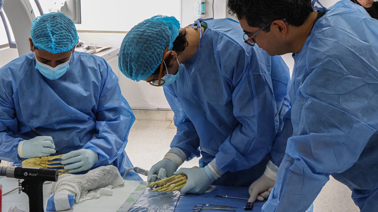 Fotografía de entrenamiento médico ilustrando la visión de CLEMI